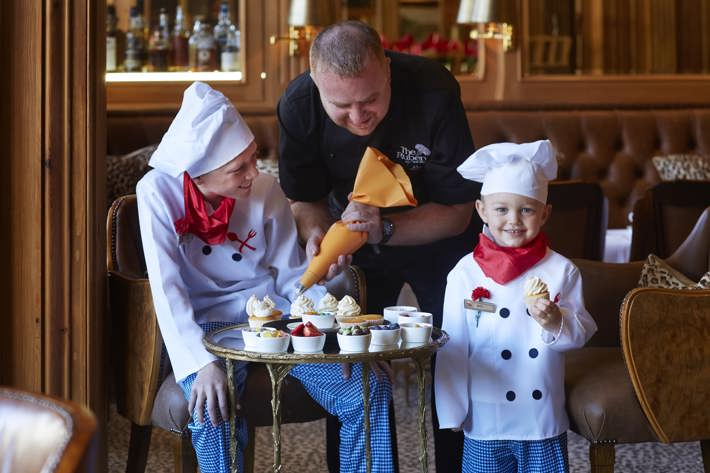 children enjoying pastry chef experience