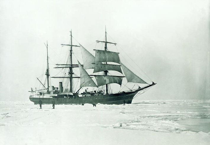 Scotia in ice